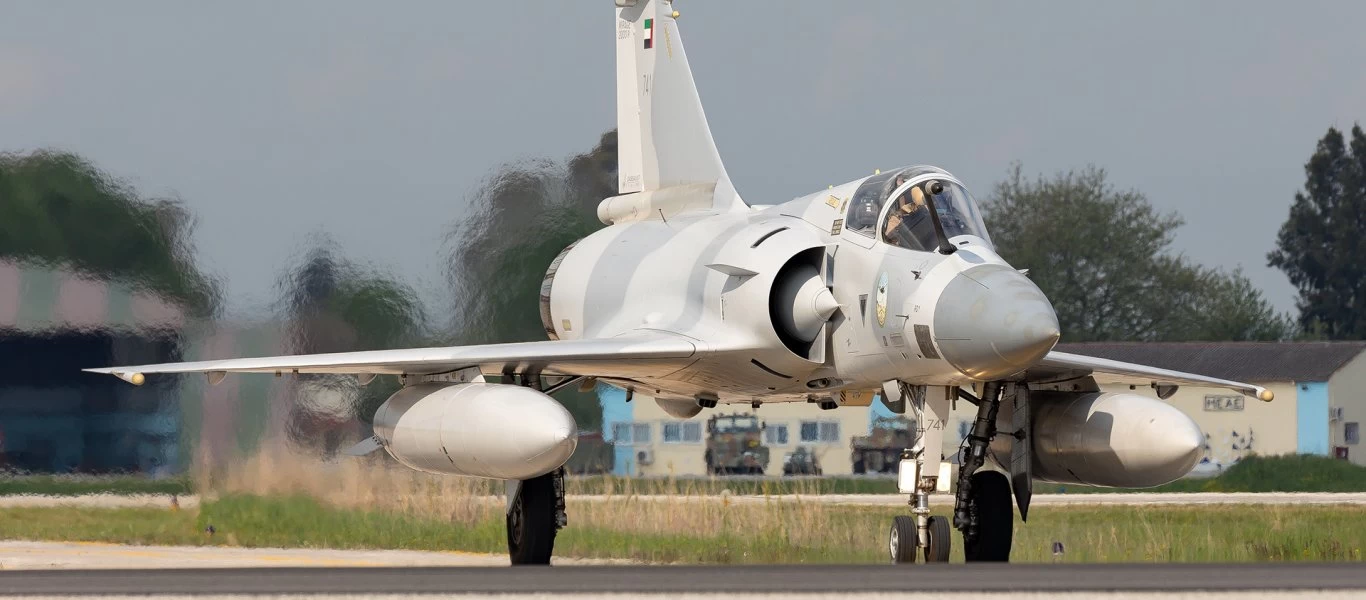 ΗΑΕ: Αναβαθμίζουν τα Mirage 2000-9 – Έπεσαν οι υπογραφές με την Dassault